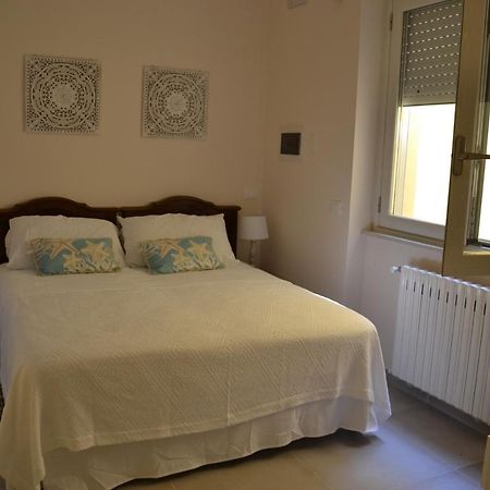 La Casa Del Mare Apartment Nettuno Exterior photo